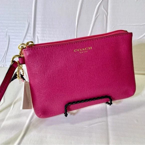 NWT COACH 49377 SAFFIANO LEATHER PINK WRISTLET - Picture 10 of 13